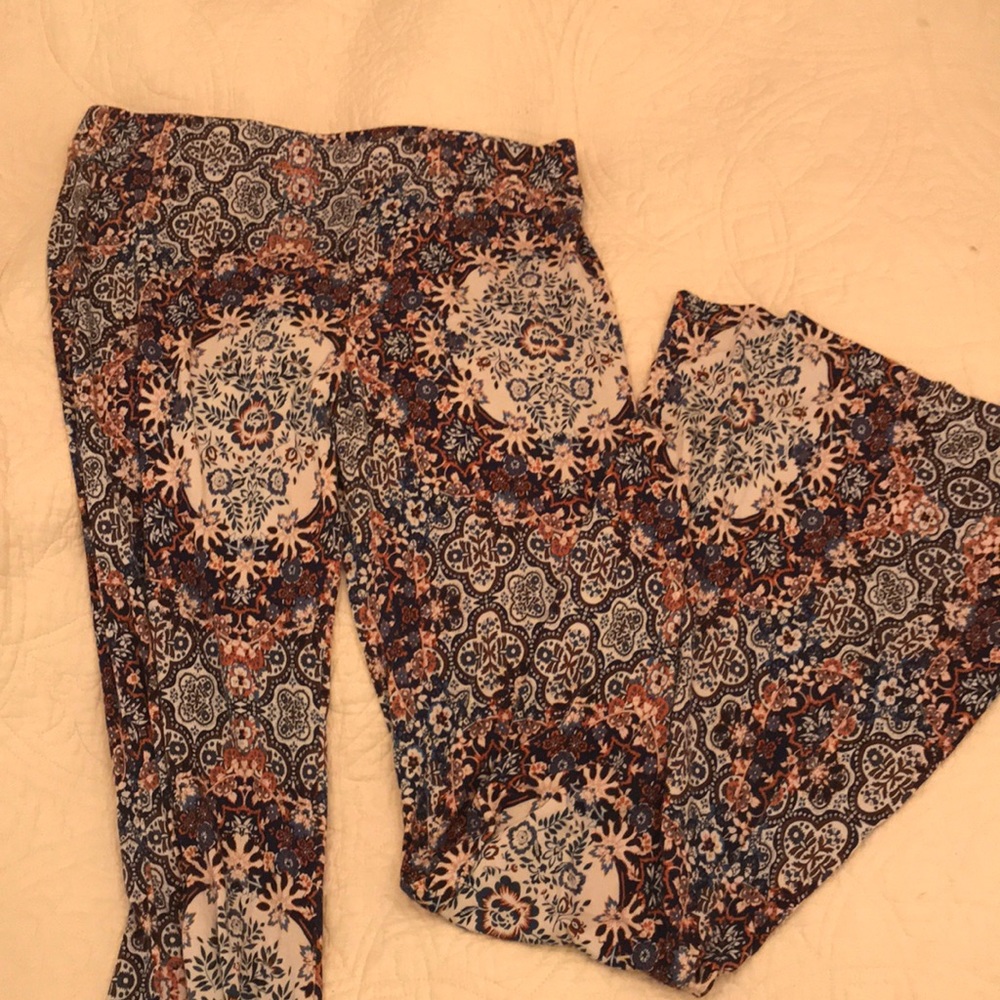 Flare legged soft pants